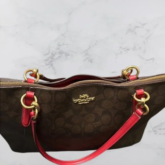 COACH Fiona Small Zip Tote Bag - Picture 4 of 8